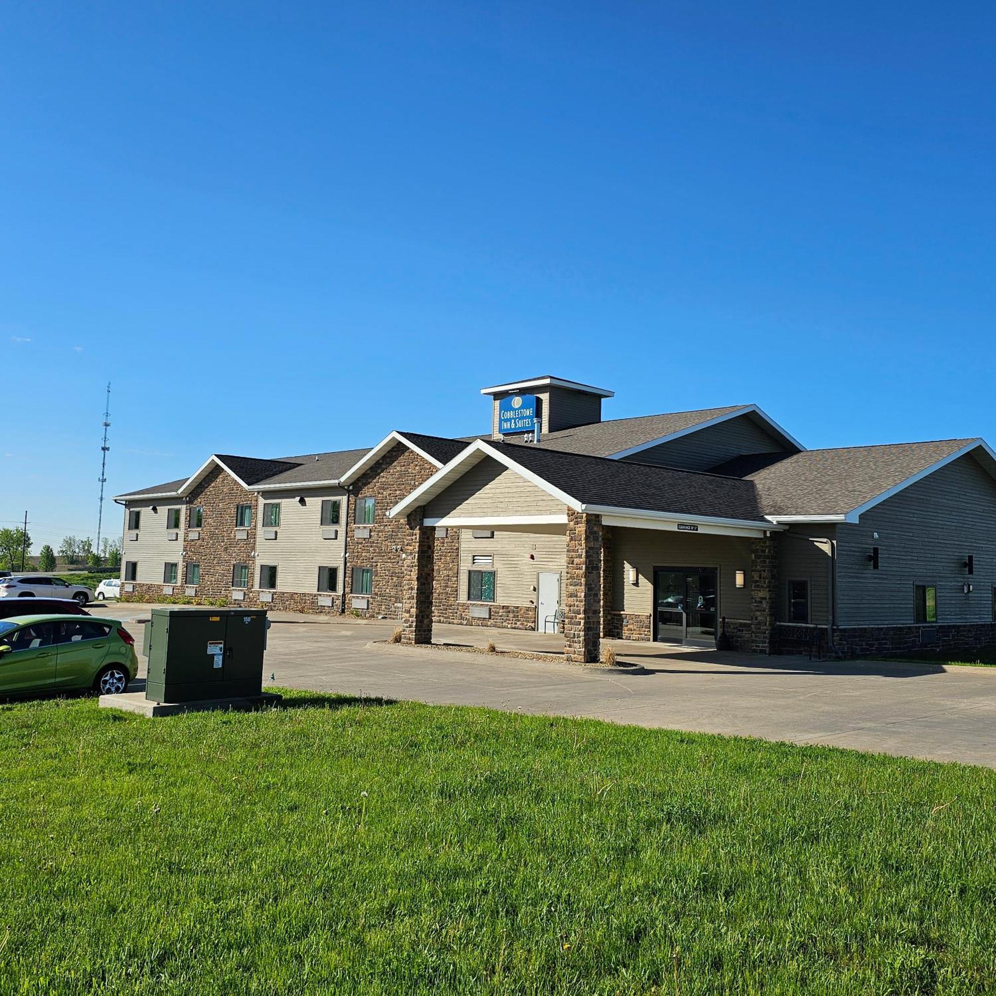 Cobblestone Inn & Suites – Manchester Exterior foto