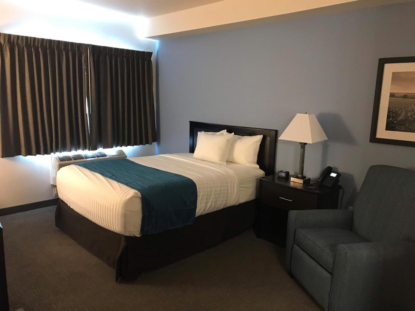 Cobblestone Inn & Suites – Manchester Exterior foto